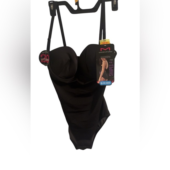 Maidenform Stylish Black shapewear - Picture 1 of 8